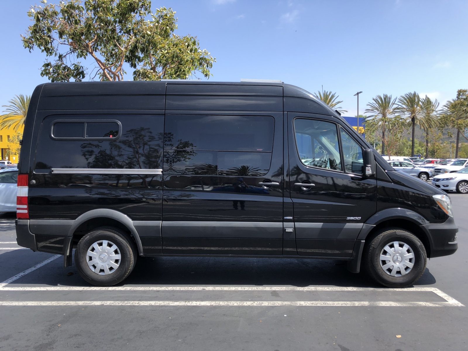 Mercedes Sprinter Camper Van